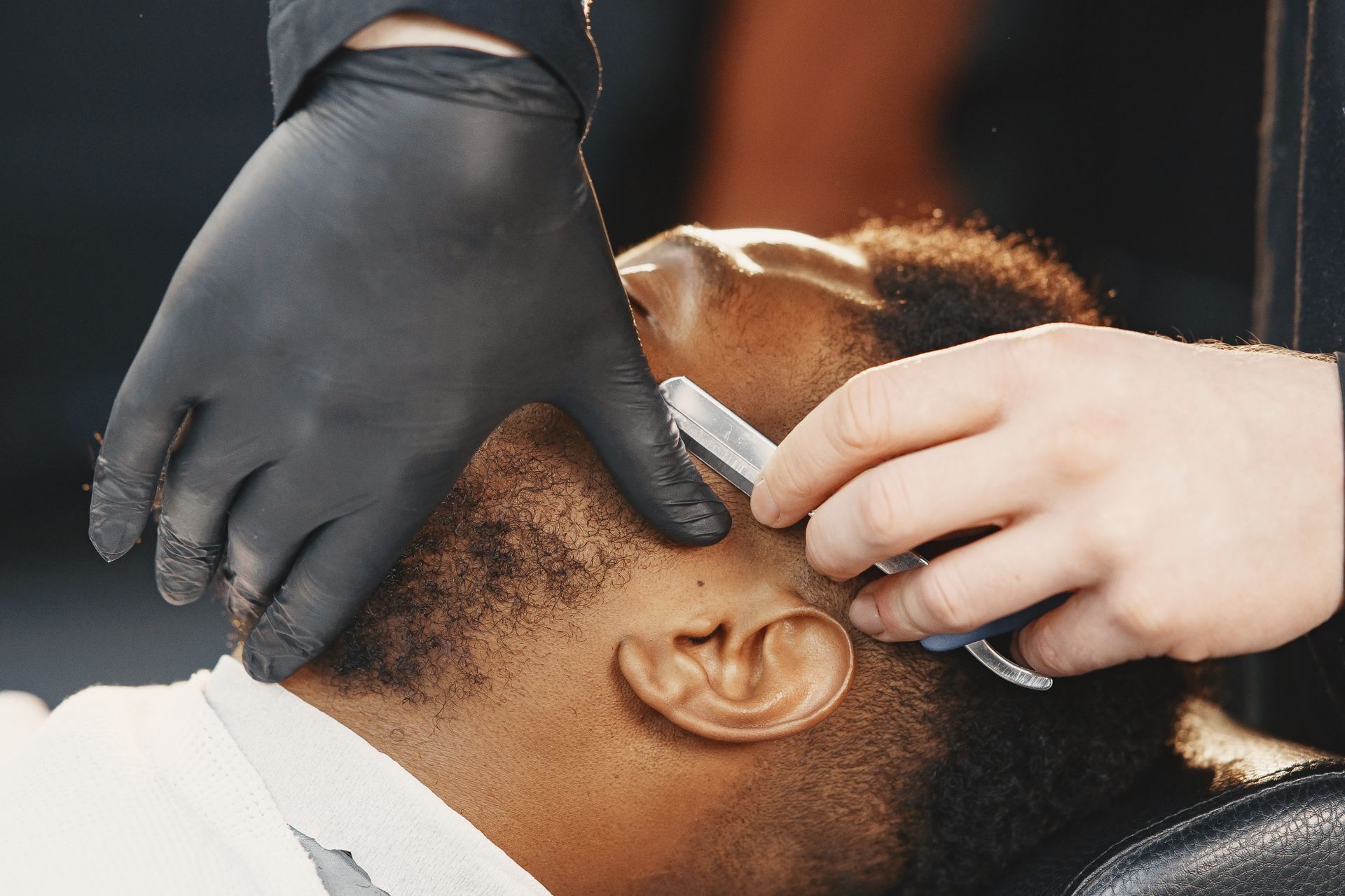 Straight razor shave